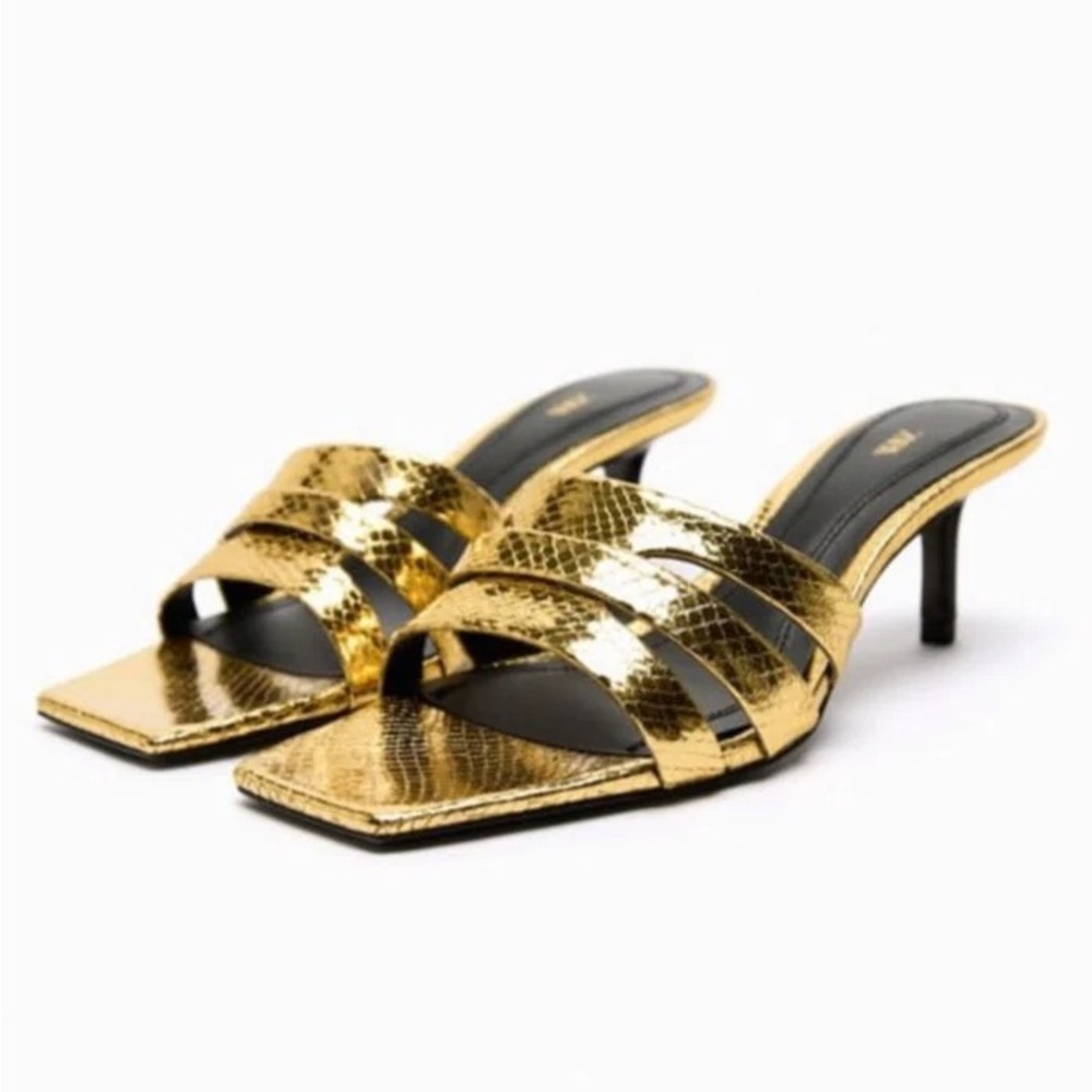 ZARA GOLD SQUARE TOE KITTEN HEELS